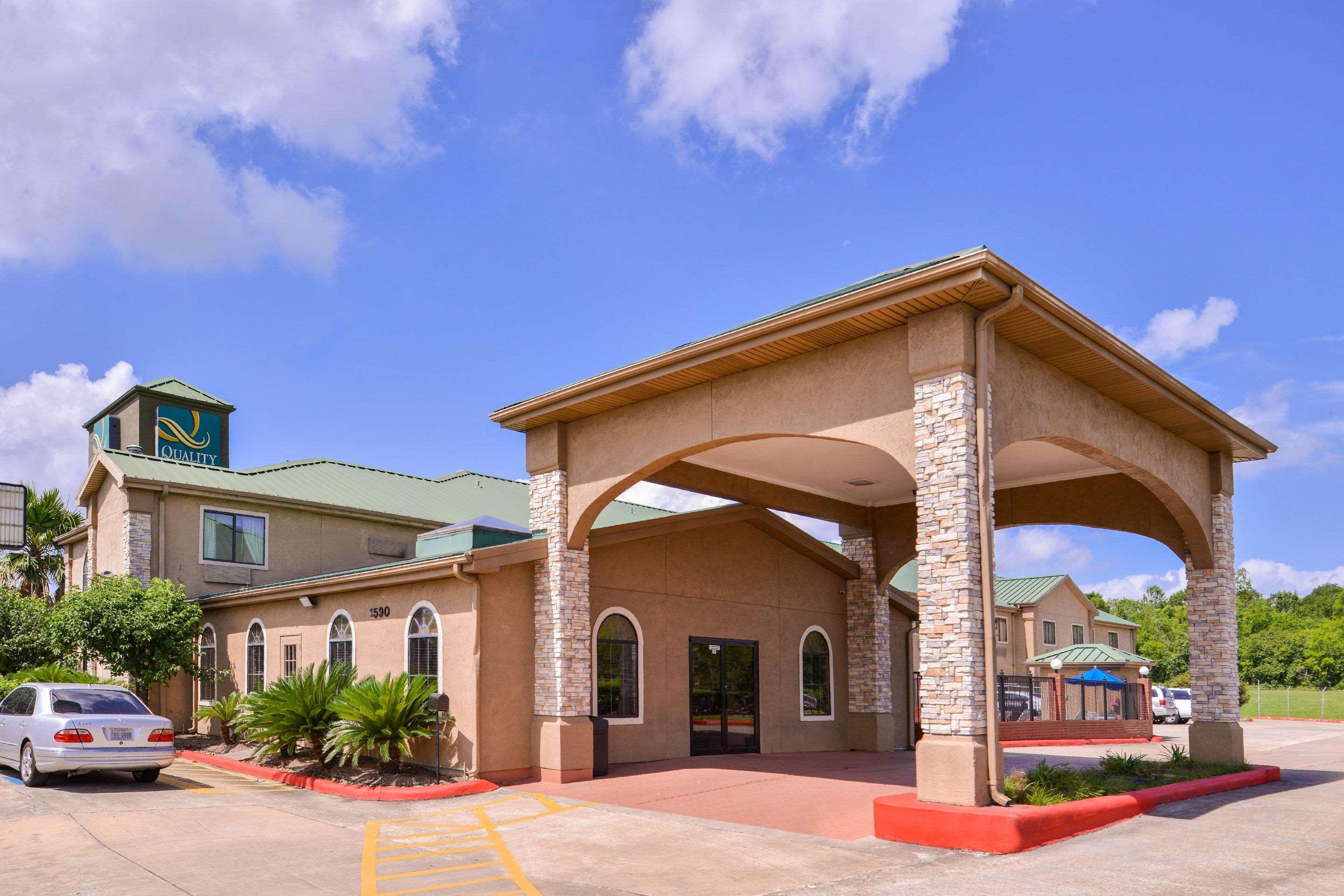 Quality Inn & Suites Beaumont Kültér fotó